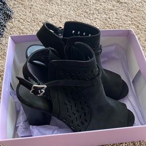 Black Wedges -never worn
